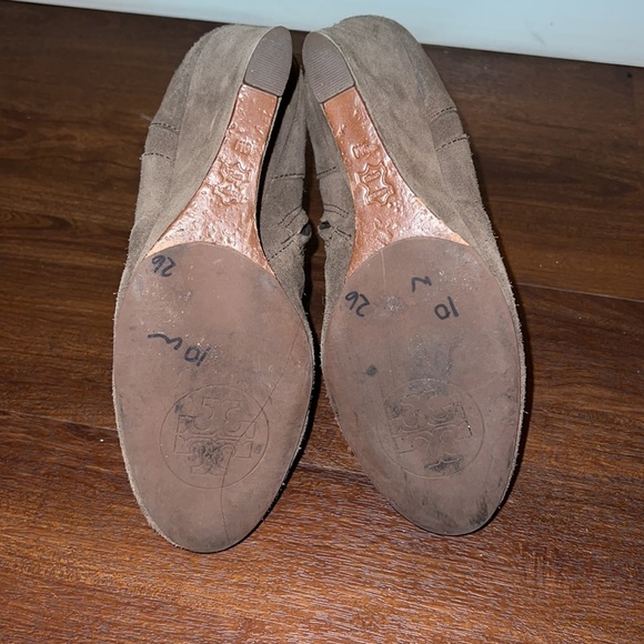 Tory Burch Suede Milan Wedges - Picture 9 of 10